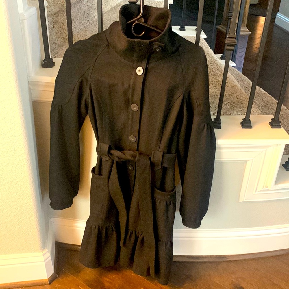 Tulle wool ruffled button up coat